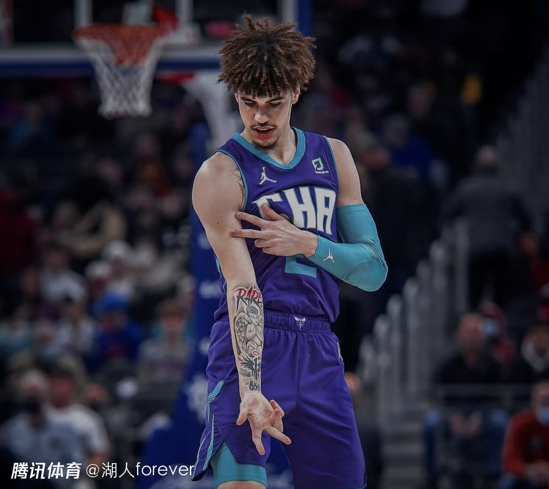 u8官方网址包含夏洛特黄蜂迎NBA常规赛关键赛，今晨豪取连胜，管理层满意，赛程密集仍需轮换的词条