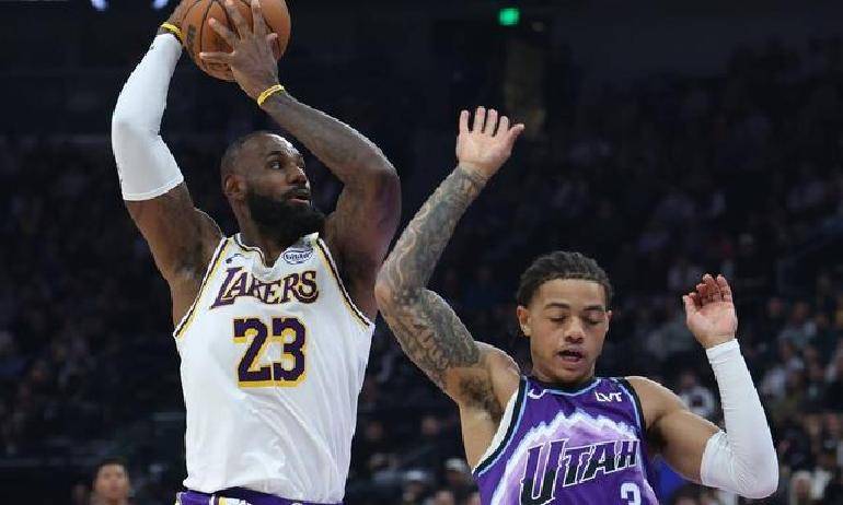 u8官网在线登录包含风云突变芝加哥公牛集结日扳平良机詹姆斯怒砍35分，转会期洛杉矶湖人战术微调直接炸裂的词条